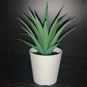 Mini fake plant